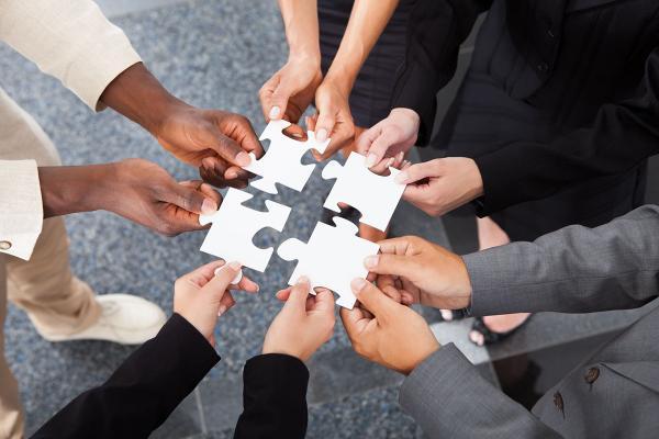 تیم سازی در سازمان با تقویت پیوند های تیمی